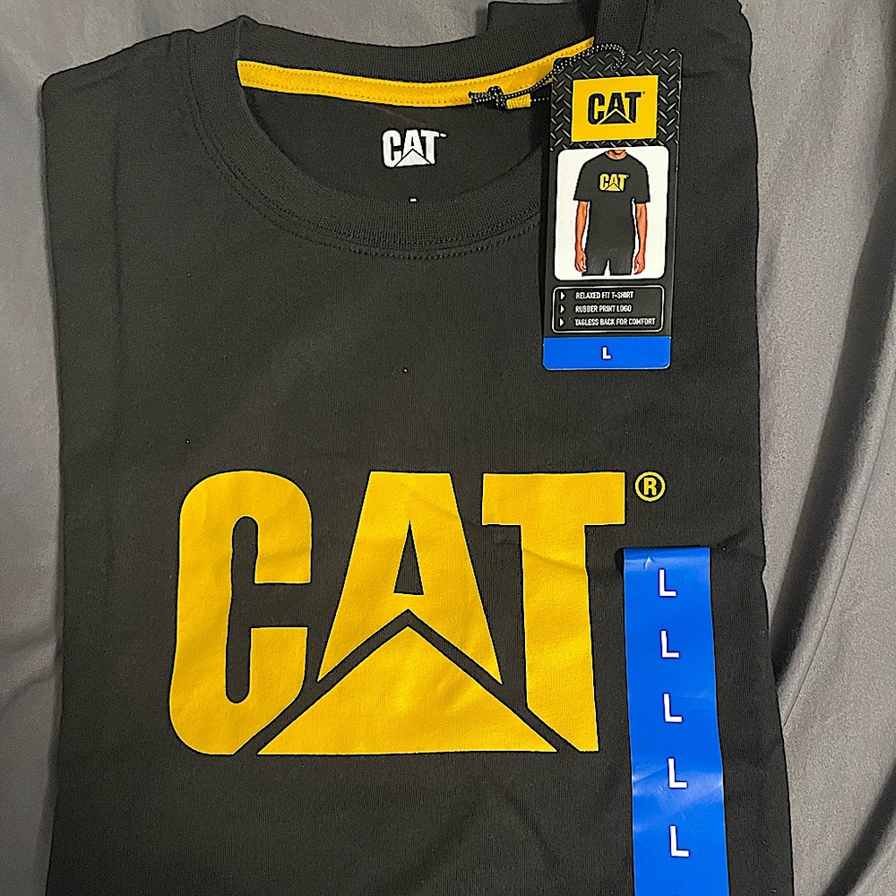 Caterpillar Men’s Short Sleeve Logo